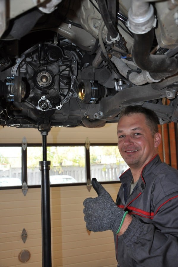 IMS Article - Picture - Zoran Thumbs Up v2