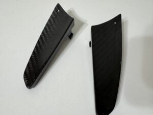 CARBON FIBRE INSIDE DOOR
